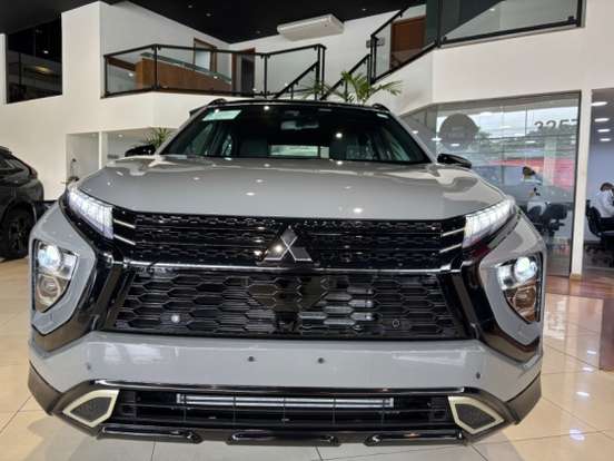 MITSUBISHI-ECLIPSE CROSS-1.5 MIVEC TURBO GASOLINA HPE-S BLACK S-AWC CVT MITSUBISHI-ECLIPSE CROSS-2026