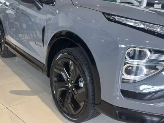 MITSUBISHI-ECLIPSE CROSS-1.5 MIVEC TURBO GASOLINA HPE-S BLACK S-AWC CVT MITSUBISHI-ECLIPSE CROSS-2026