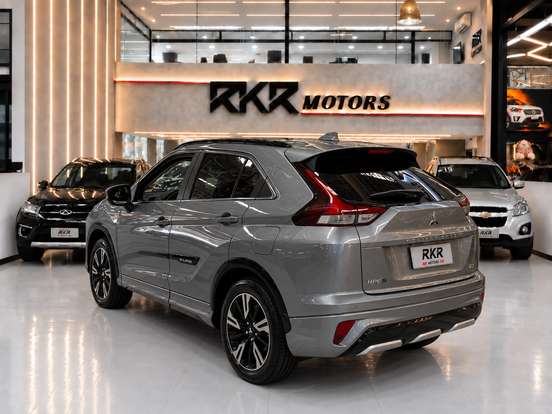 MITSUBISHI-ECLIPSE CROSS-1.5 MIVEC TURBO GASOLINA HPE-S CVT MITSUBISHI-ECLIPSE CROSS-2024