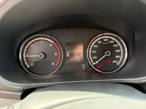 MITSUBISHI-L200 TRITON-2024