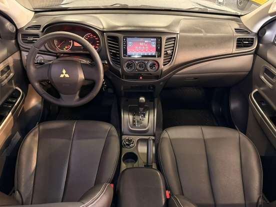 MITSUBISHI-L200 TRITON-2018
