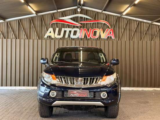 MITSUBISHI-L200 TRITON-2.4 16V TURBO DIESEL SPORT GLS CD 4P 4X4 AUTOMÁTICO MITSUBISHI-L200 TRITON-2018