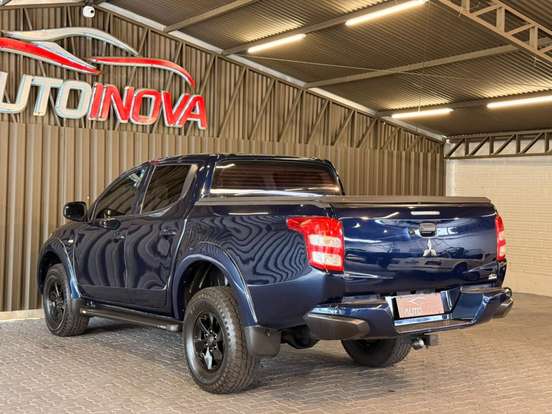 MITSUBISHI-L200 TRITON-2.4 16V TURBO DIESEL SPORT GLS CD 4P 4X4 AUTOMÁTICO MITSUBISHI-L200 TRITON-2018