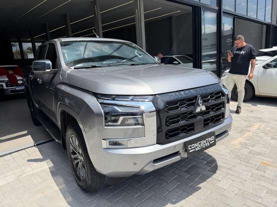 MITSUBISHI-L200 TRITON-2.4 16V TURBO DIESEL SPORT HPE CD 4P 4X4 AUTOMÁTICO MITSUBISHI-L200 TRITON-2025