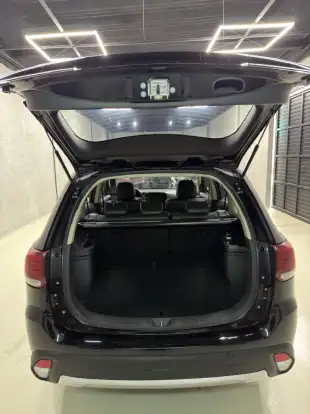 MITSUBISHI-OUTLANDER-2015