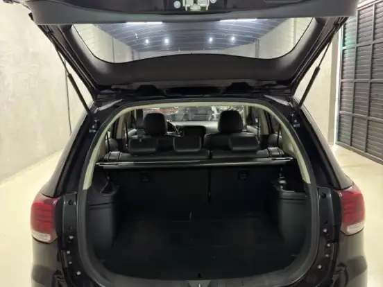 MITSUBISHI-OUTLANDER-2.0 16V GASOLINA 4P AUTOMÁTICO MITSUBISHI-OUTLANDER-2015