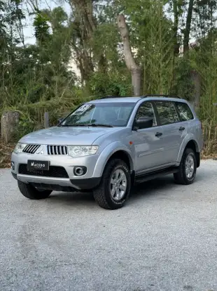 MITSUBISHI-PAJERO DAKAR-2013