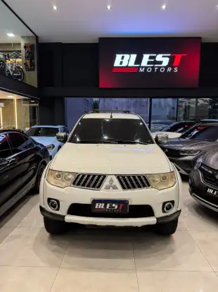 MITSUBISHI-PAJERO DAKAR-2011