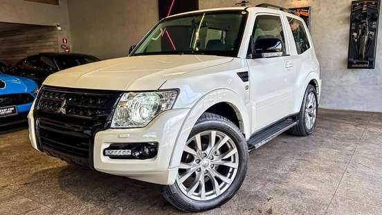 MITSUBISHI-PAJERO FULL-3.2 HPE 4X4 16V DIESEL 2P AUTOMÁTICO MITSUBISHI-PAJERO FULL-2014