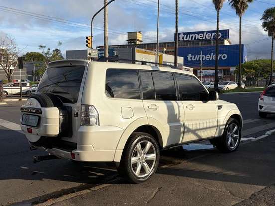 MITSUBISHI-PAJERO FULL-2014