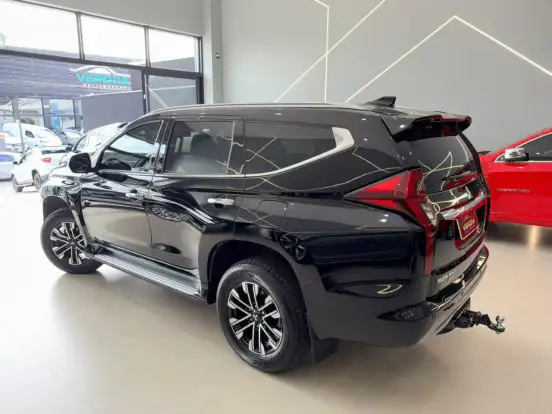MITSUBISHI-PAJERO SPORT-2024