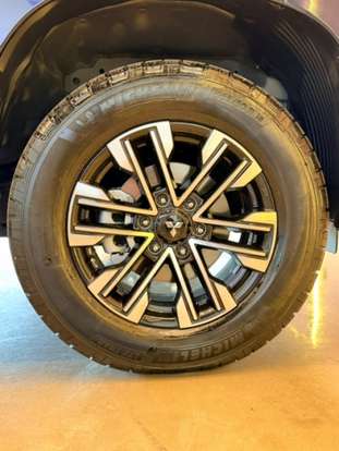 MITSUBISHI-PAJERO SPORT-2021