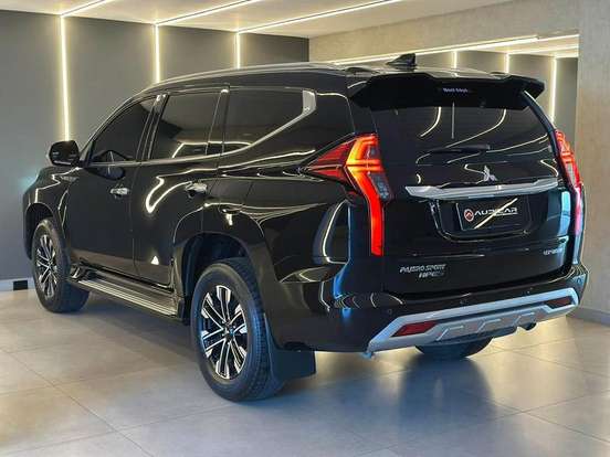 MITSUBISHI-PAJERO SPORT-2.4 16V MIVEC TURBO DIESEL HPE-S AWD AUTOMÁTICO MITSUBISHI-PAJERO SPORT-2023