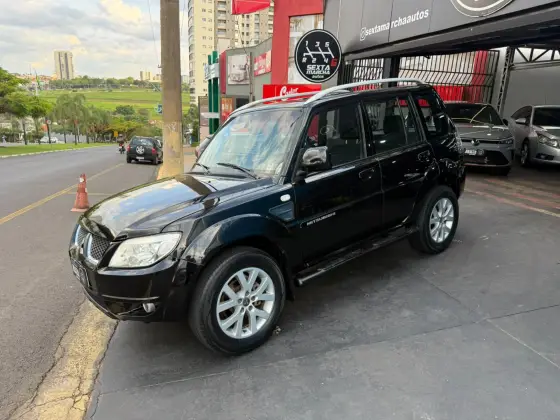 MITSUBISHI PAJERO TR4 2.0 4X2 16V 140CV FLEX 4P MANUAL