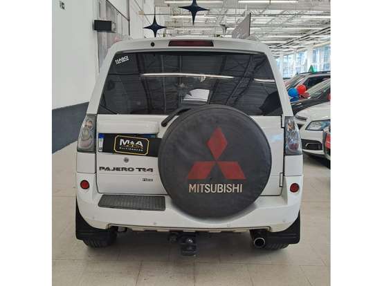 MITSUBISHI-PAJERO TR4-2.0 4X2 16V 140CV FLEX 4P AUTOMÁTICO MITSUBISHI-PAJERO TR4-2012