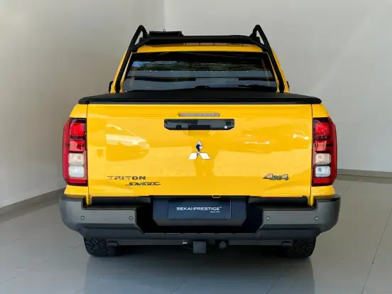 MITSUBISHI-TRITON-2.4 BITURBO DIESEL CD SAVANA 4X4 AUTOMÁTICO MITSUBISHI-TRITON-2026