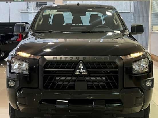 MITSUBISHI-TRITON-2.4 BITURBO DIESEL CD GLS 4X4 AUTOMÁTICO MITSUBISHI-TRITON-2026
