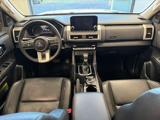 MITSUBISHI-TRITON-2.4 BITURBO DIESEL CD HPE-S 4X4 AUTOMÁTICO MITSUBISHI-TRITON-2025
