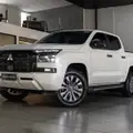 MITSUBISHI TRITON 2.4 BITURBO DIESEL CD HPE-S 4X4 AUTOMÁTICO MITSUBISHI TRITON 2.4 BITURBO DIESEL CD HPE-S 4X4 AUTOMÁTICO