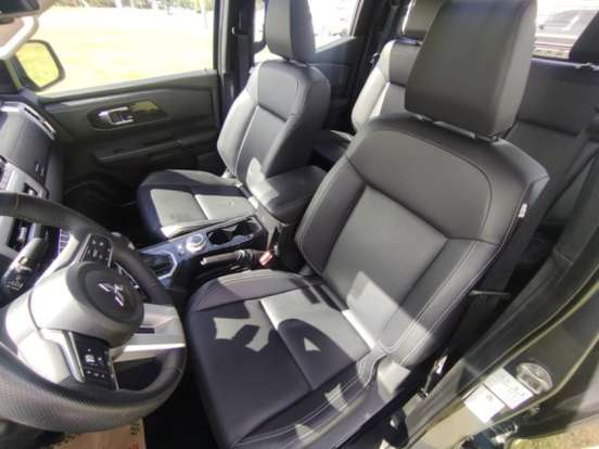 MITSUBISHI-TRITON-2.4 BITURBO DIESEL CD HPE-S 4X4 AUTOMÁTICO MITSUBISHI-TRITON-2025