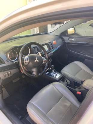MITSUBISHI-LANCER-2.0 16V GASOLINA 4P AUTOMÁTICO MITSUBISHI-LANCER-2014