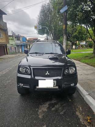MITSUBISHI-PAJERO-2007