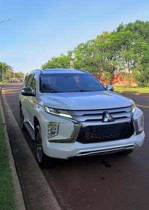 MITSUBISHI PAJERO SPORT 2.4 16V MIVEC TURBO DIESEL HPE-S AWD AUTOMÁTICO