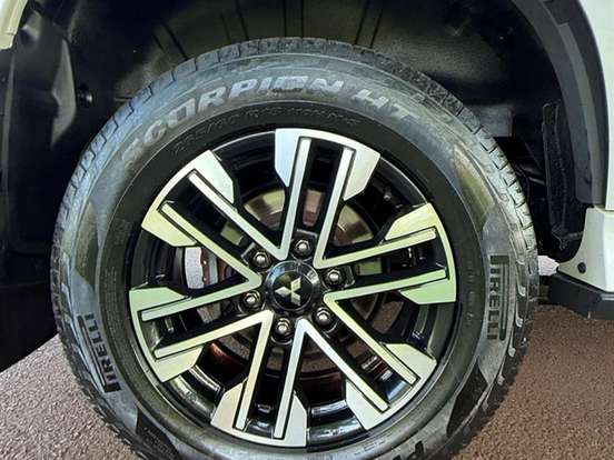 MITSUBISHI-PAJERO SPORT-2.4 16V MIVEC TURBO DIESEL HPE-S AWD AUTOMÁTICO MITSUBISHI-PAJERO SPORT-2021