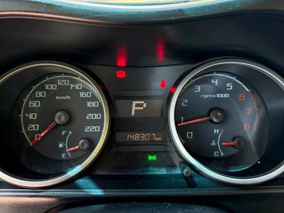 MITSUBISHI-PAJERO TR4-2.0 4X2 16V 140CV FLEX 4P AUTOMÁTICO MITSUBISHI-PAJERO TR4-2013
