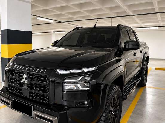 MITSUBISHI-TRITON-2.4 BITURBO DIESEL CD KATANA 4X4 AUTOMÁTICO MITSUBISHI-TRITON-2025