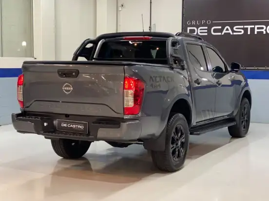 NISSAN-FRONTIER-2023