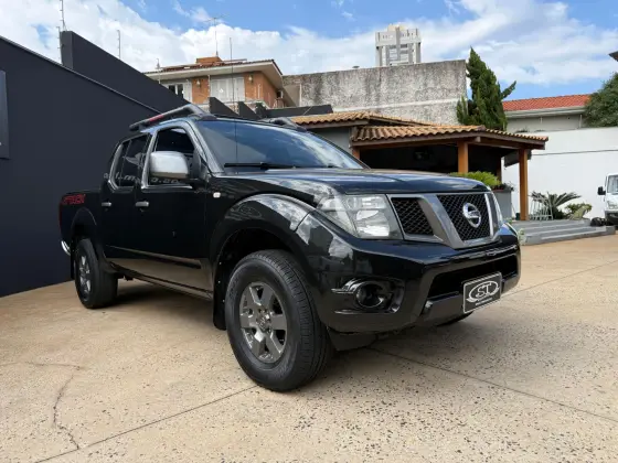 NISSAN FRONTIER 2.5 SV ATTACK 4X4 CD TURBO ELETRONIC DIESEL 4P MANUAL