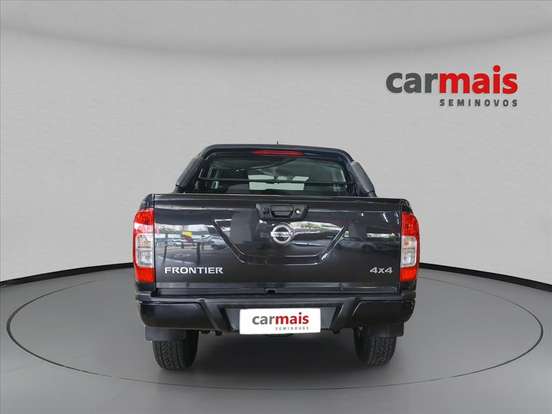 NISSAN-FRONTIER-2021