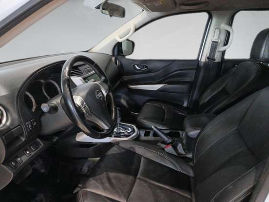 NISSAN-FRONTIER-2020