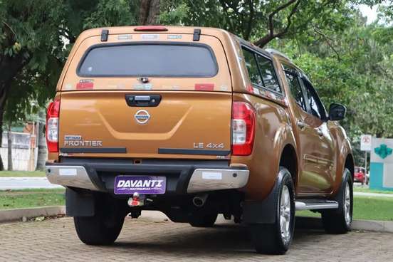 NISSAN-FRONTIER-2017