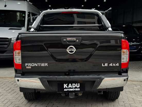 NISSAN-FRONTIER-2018