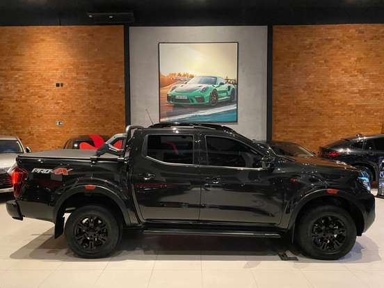 NISSAN-FRONTIER-2022