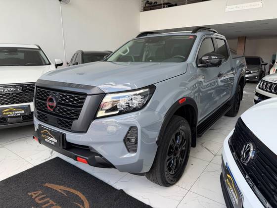 NISSAN FRONTIER 2.3 16V TURBO DIESEL PRO4X CD 4X4 AUTOMÁTICO