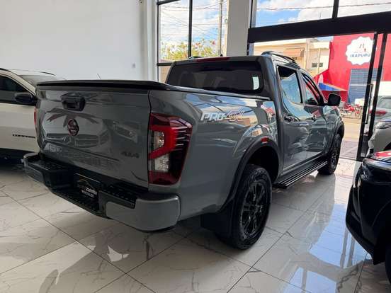NISSAN-FRONTIER-2.3 16V TURBO DIESEL PRO4X CD 4X4 AUTOMÁTICO NISSAN-FRONTIER-2024
