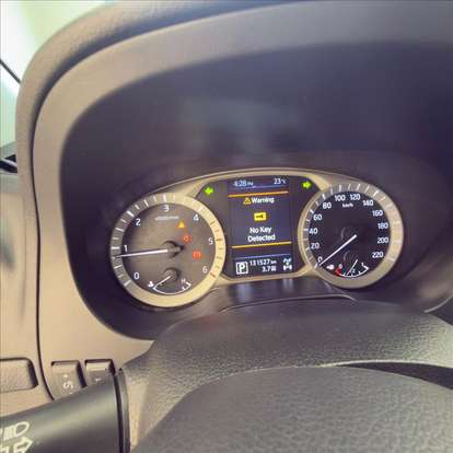 NISSAN-FRONTIER-2021