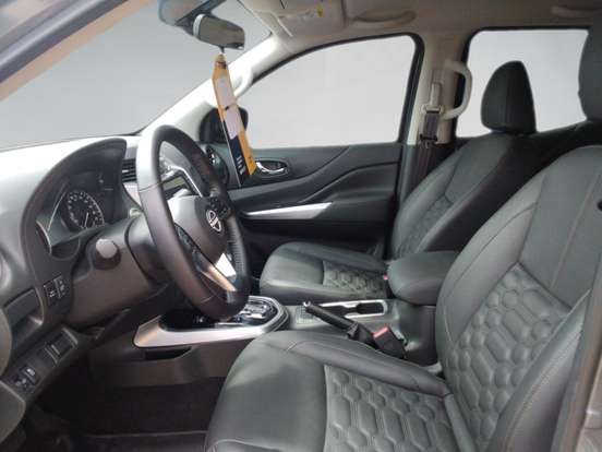 NISSAN-FRONTIER-2024