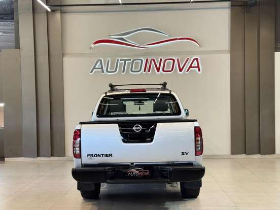 NISSAN-FRONTIER-2013