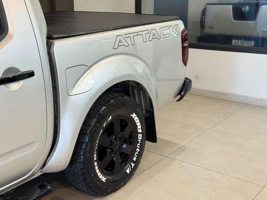 NISSAN-FRONTIER-2013