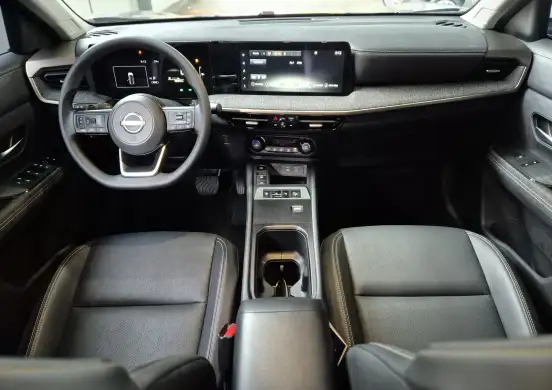 NISSAN-KICKS-2025