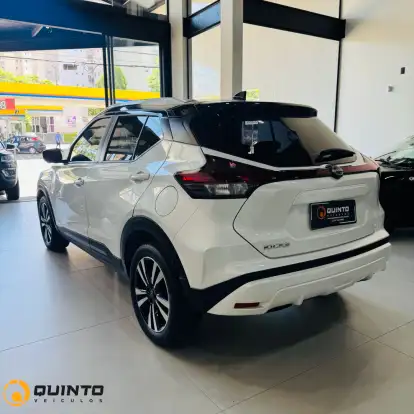 NISSAN-KICKS-2023