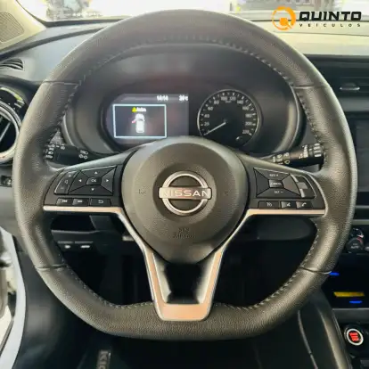 NISSAN-KICKS-2023