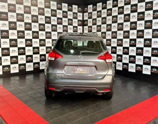NISSAN-KICKS-2017