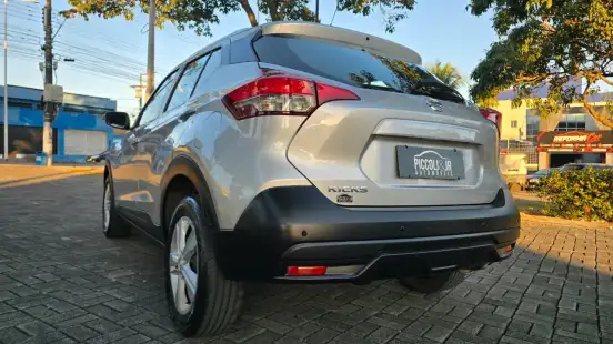 NISSAN-KICKS-2019