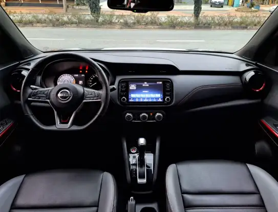 NISSAN-KICKS-2022