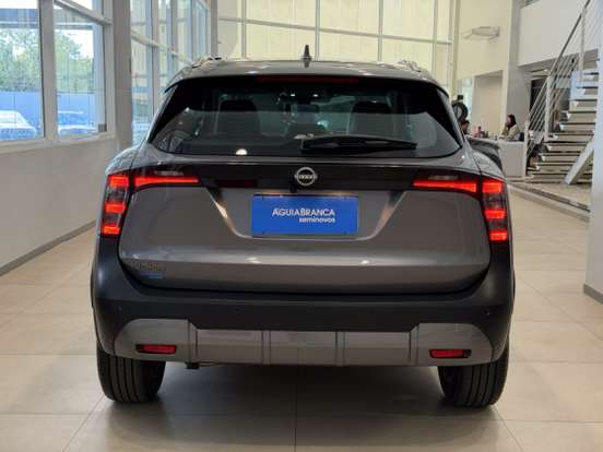 NISSAN-KICKS-2026